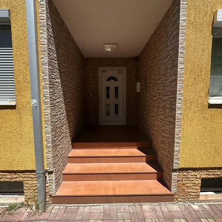 Center With Free Parking 300mbps Mountain View Sony Appartments #1 *